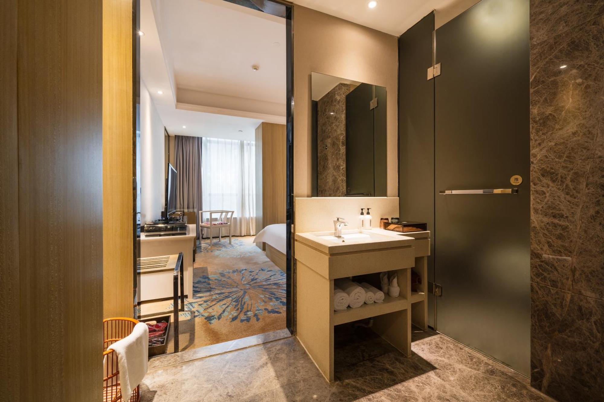Paco Hotel Tаojin Metro Guangzhou - Free Shuttle Bus For Centen Fair Eksteriør billede