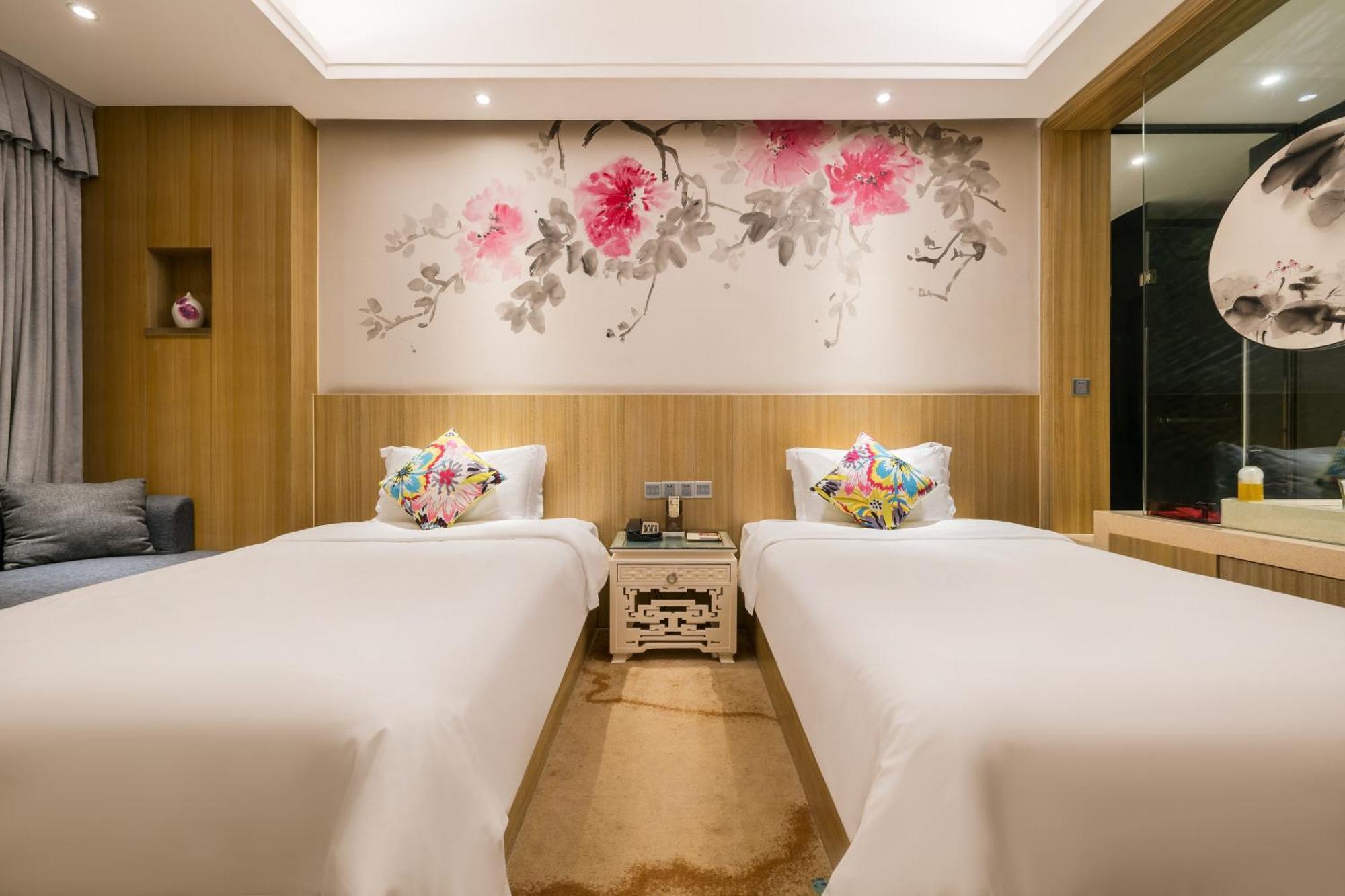 Paco Hotel Tаojin Metro Guangzhou - Free Shuttle Bus For Centen Fair Eksteriør billede