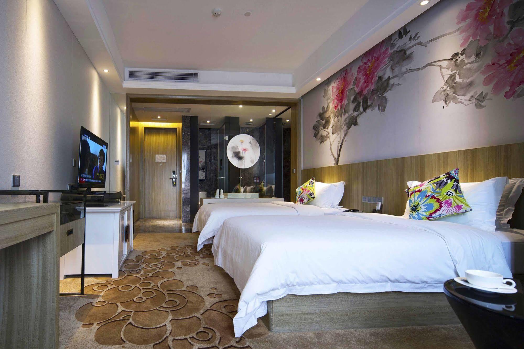 Paco Hotel Tаojin Metro Guangzhou - Free Shuttle Bus For Centen Fair Eksteriør billede